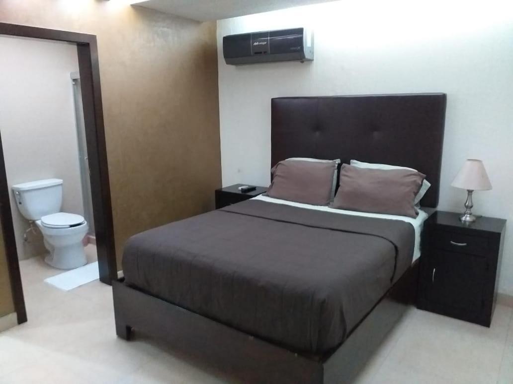 Premier Hotel Suites Ciudad Obregón Zewnętrze zdjęcie