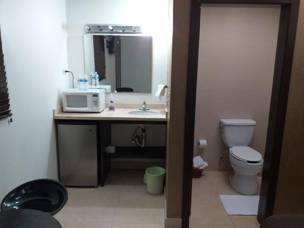 Premier Hotel Suites Ciudad Obregón Zewnętrze zdjęcie